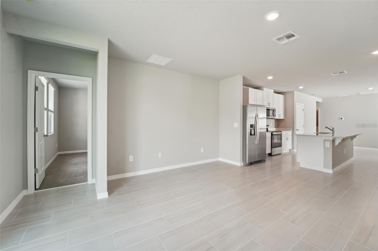 Image 6 of 18 For 109 Whiteland Bend