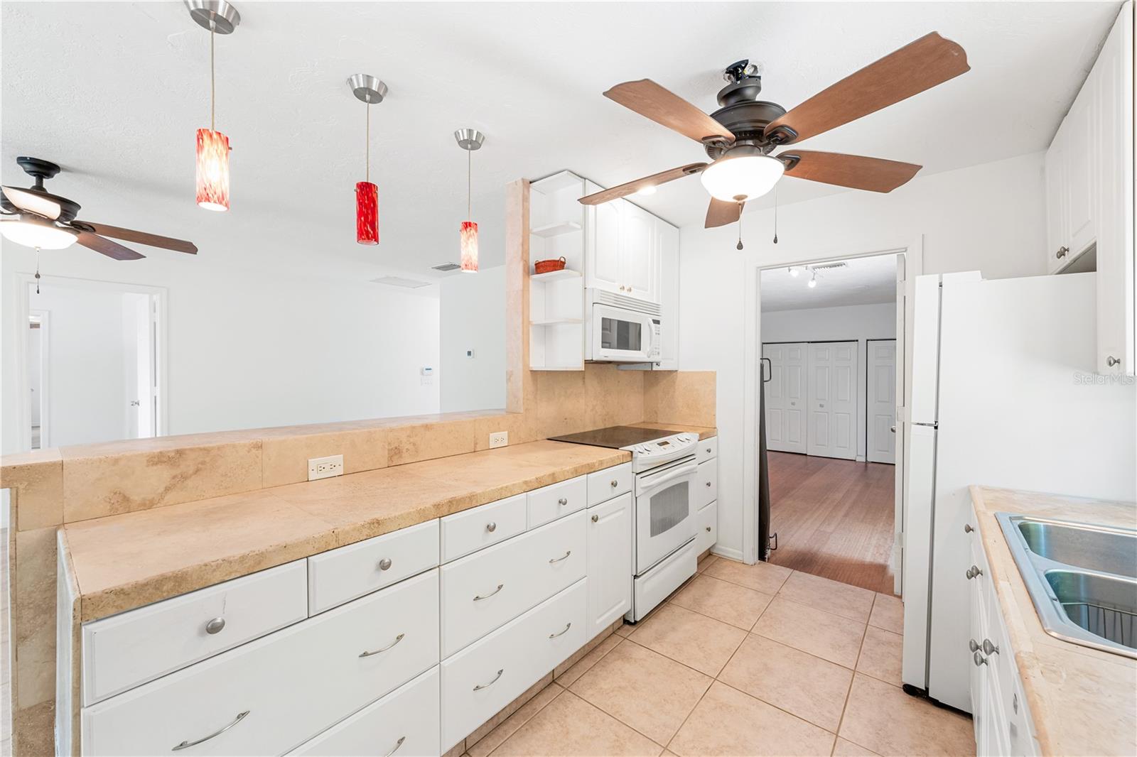 Image 16 of 49 For 3709 Alden Way