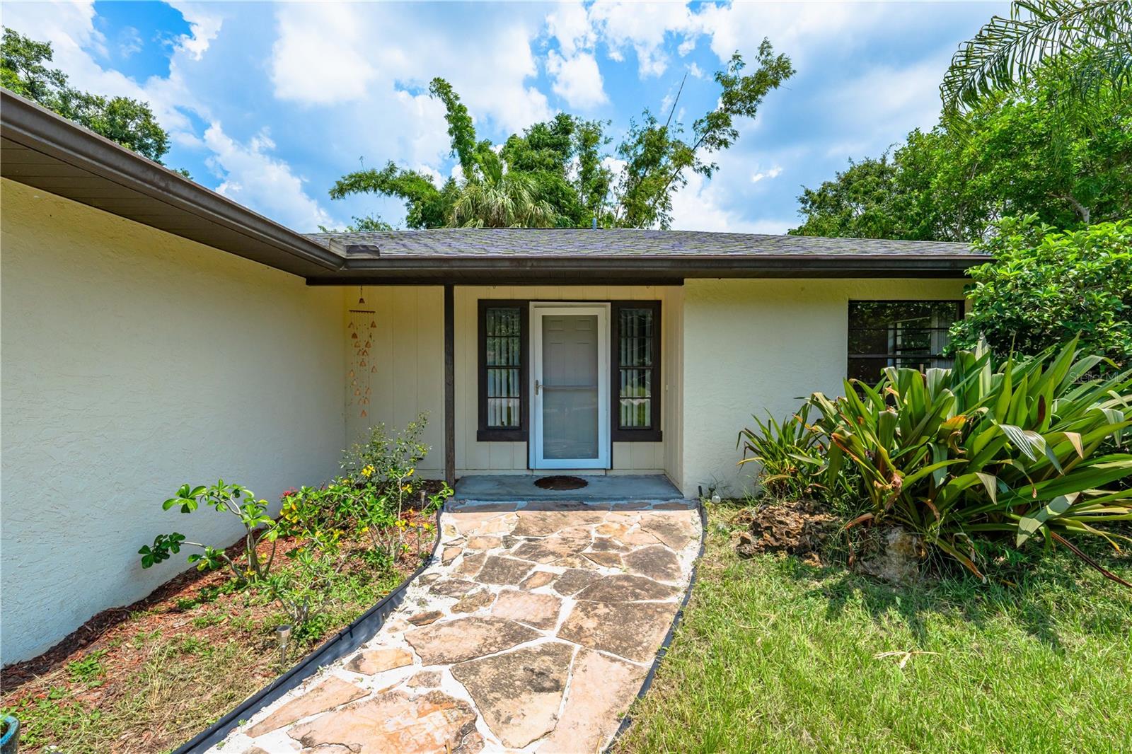 Image 4 of 49 For 3709 Alden Way