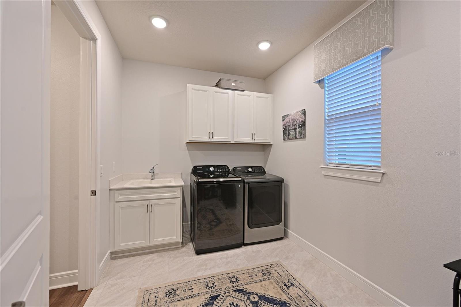 Image 29 of 63 For 8722 Backshore Lane