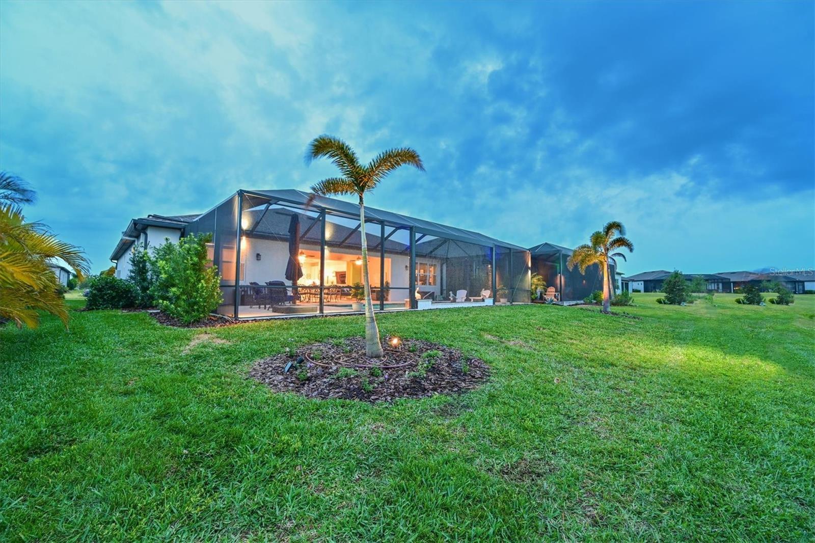 Image 36 of 63 For 8722 Backshore Lane