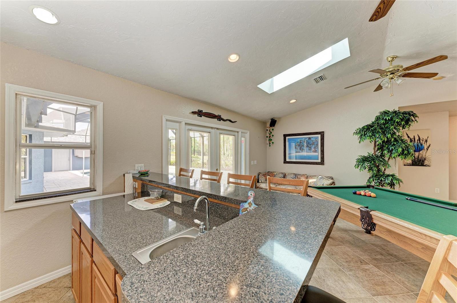 Image 32 of 48 For 13615 4th Avenue Ne