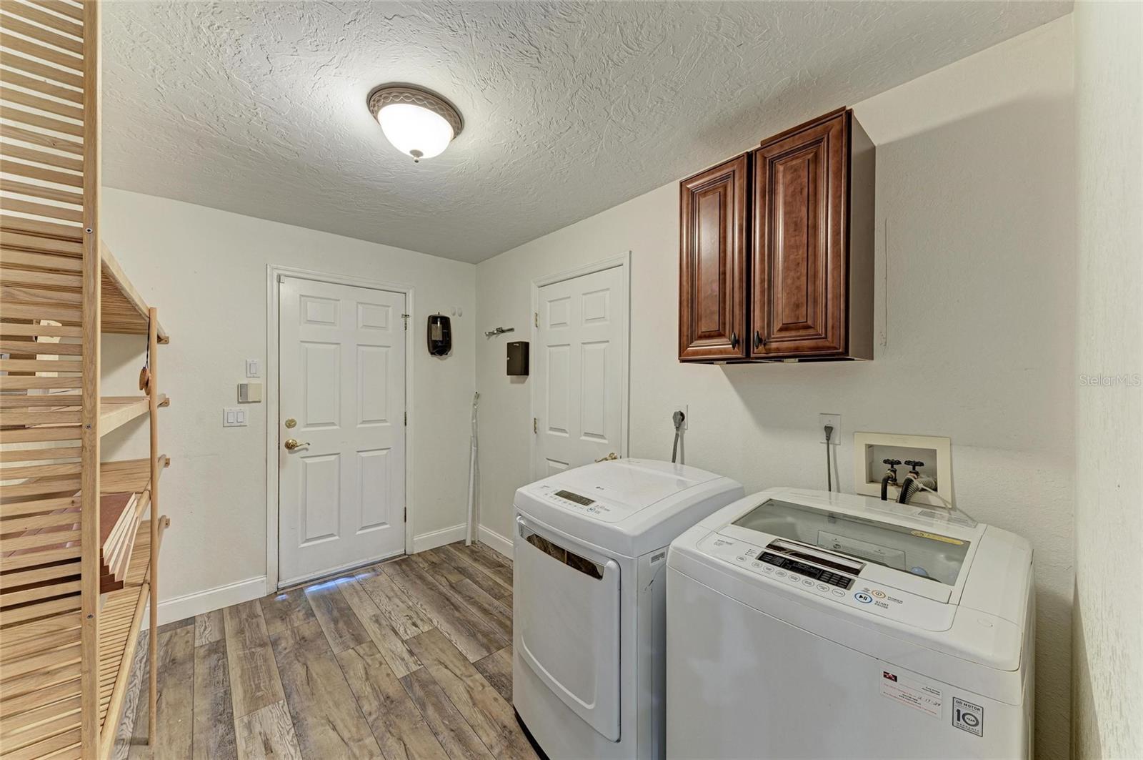 Image 42 of 48 For 13615 4th Avenue Ne
