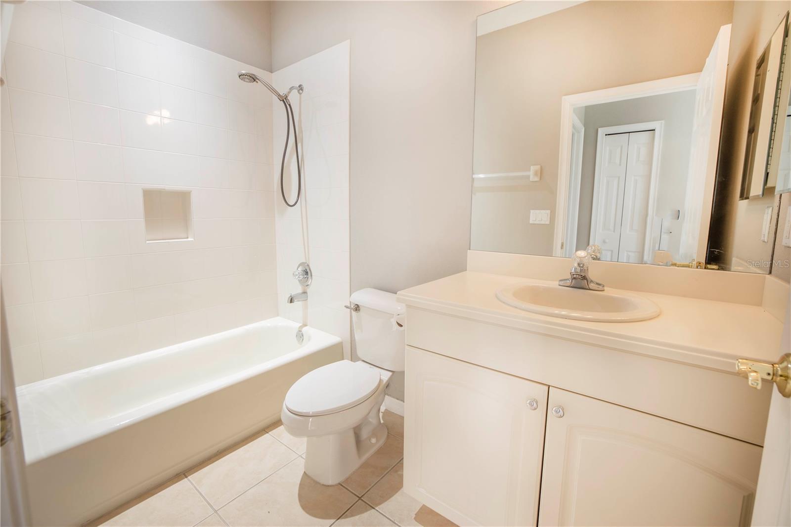 Image 19 of 41 For 234 Padova Way