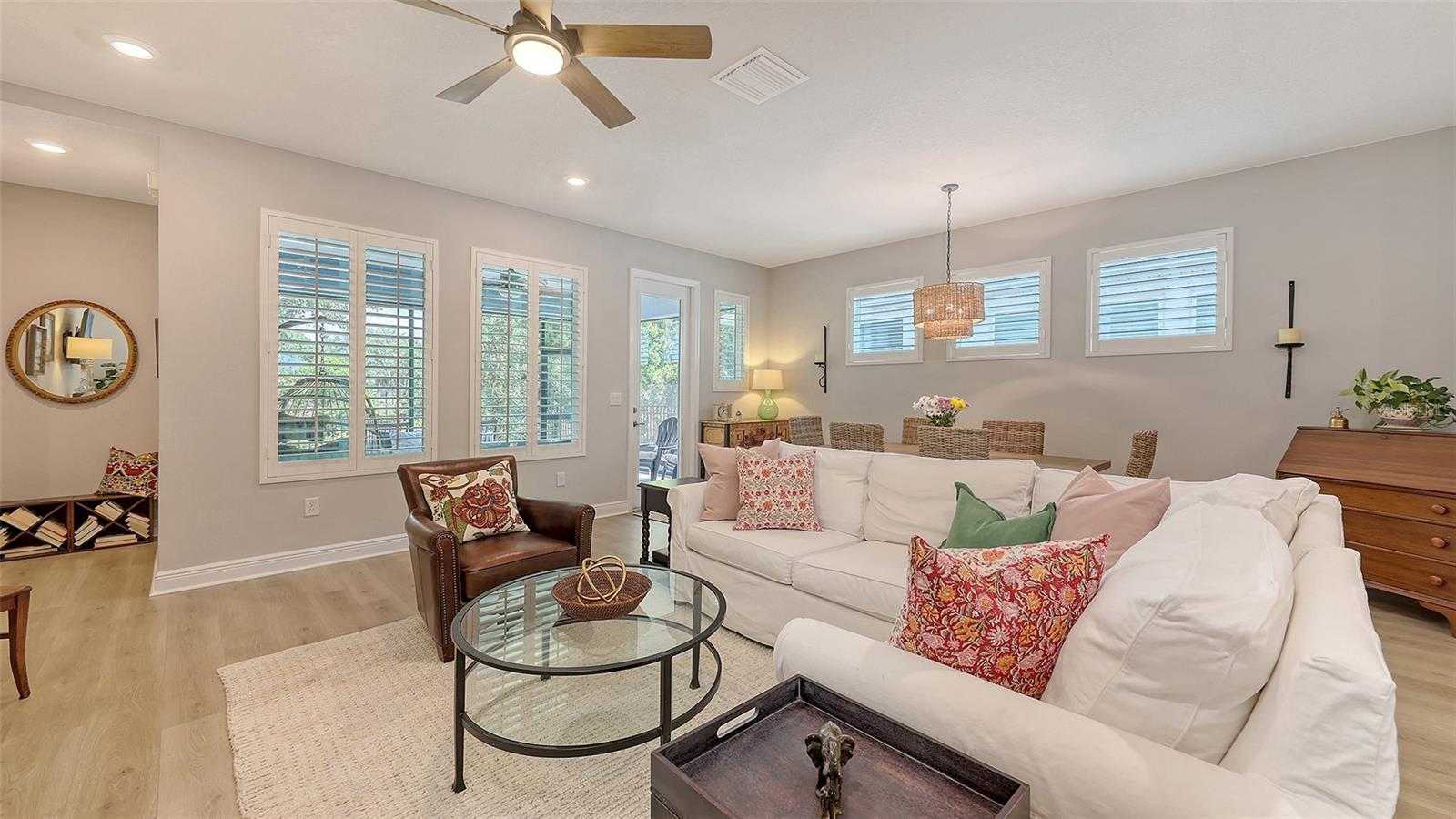 Image 10 of 51 For 8110 Trimbelle Terrace