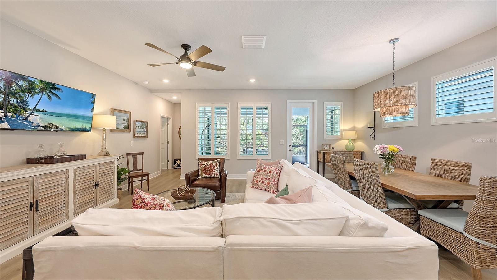 Image 11 of 51 For 8110 Trimbelle Terrace