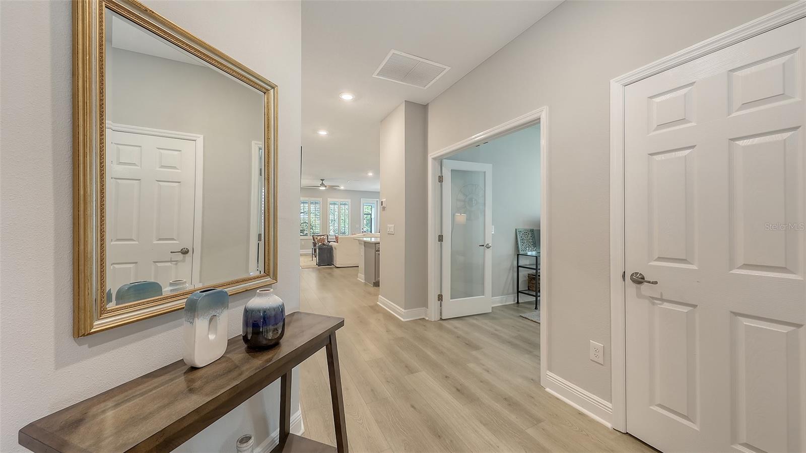 Image 5 of 51 For 8110 Trimbelle Terrace