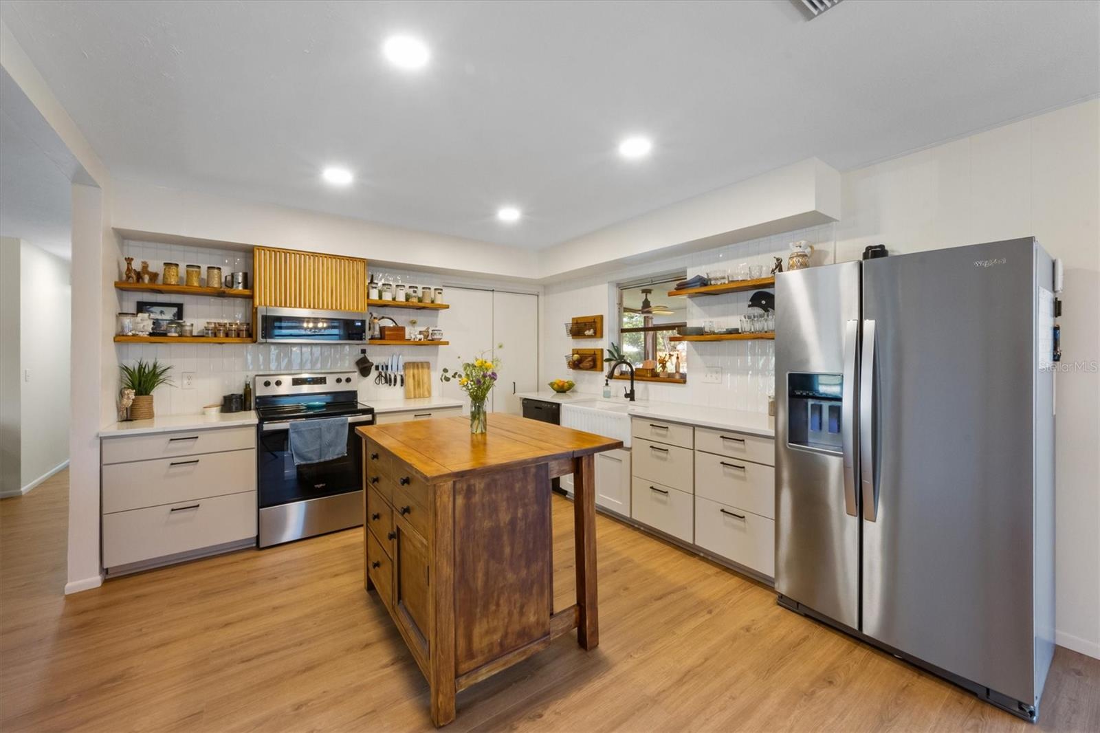 Image 6 of 44 For 5704 2nd Avenue Drive Nw