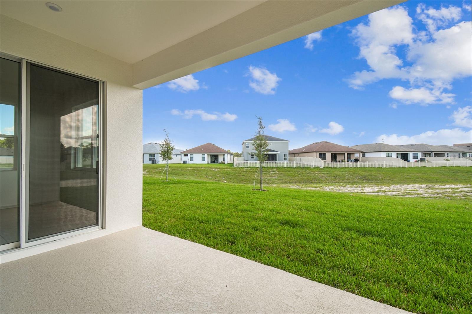 Image 76 of 90 For 260 Hillshire Place