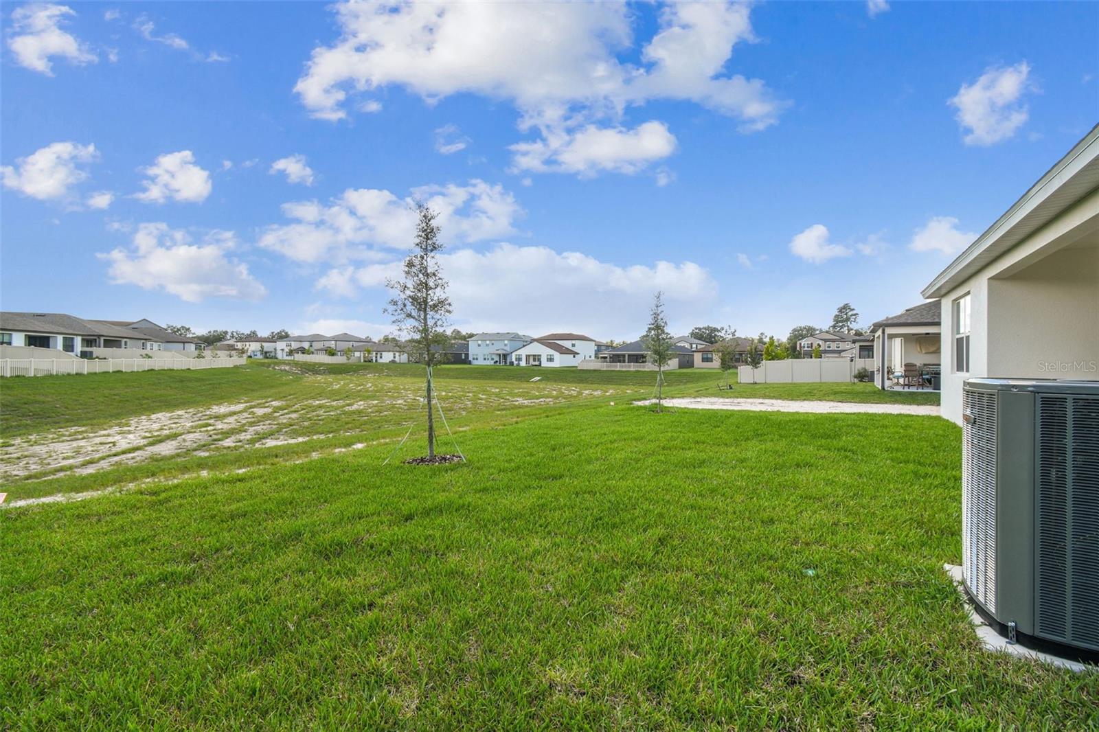 Image 77 of 90 For 260 Hillshire Place