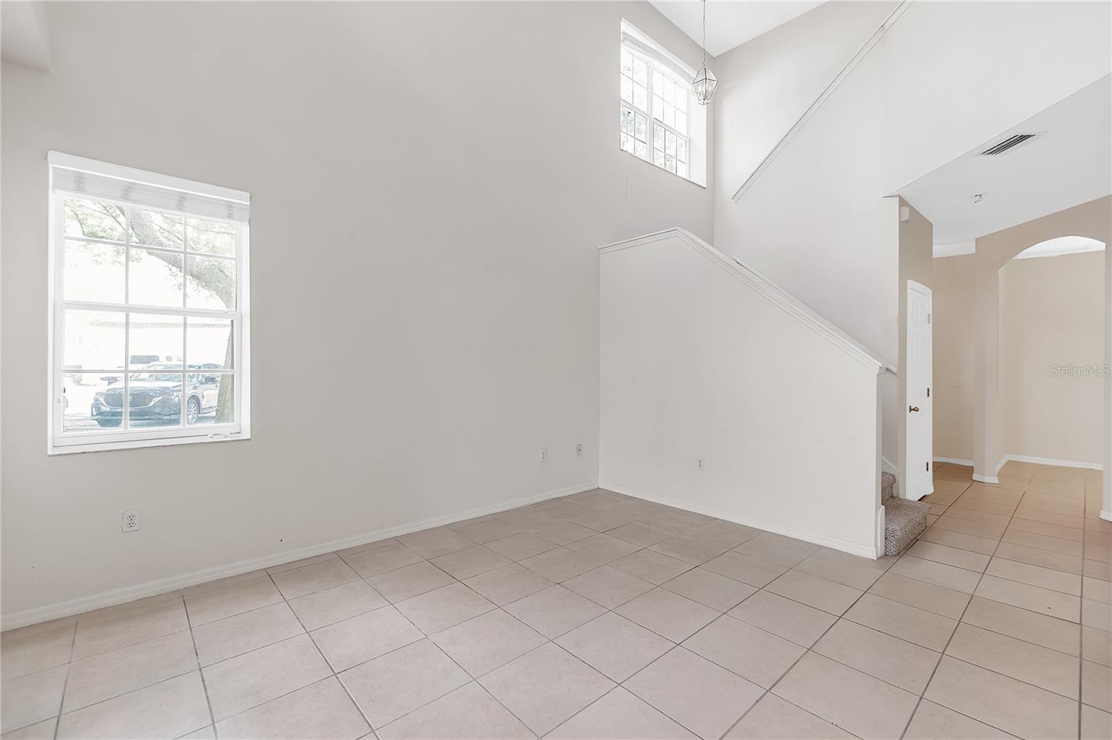 Image 14 of 42 For 6418 Rosefinch Court 103