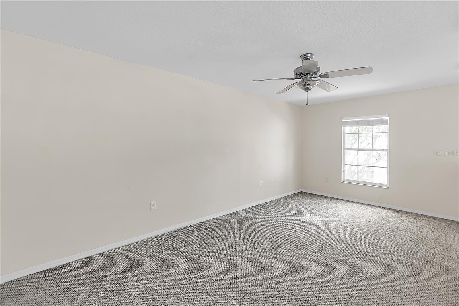 Image 19 of 42 For 6418 Rosefinch Court 103