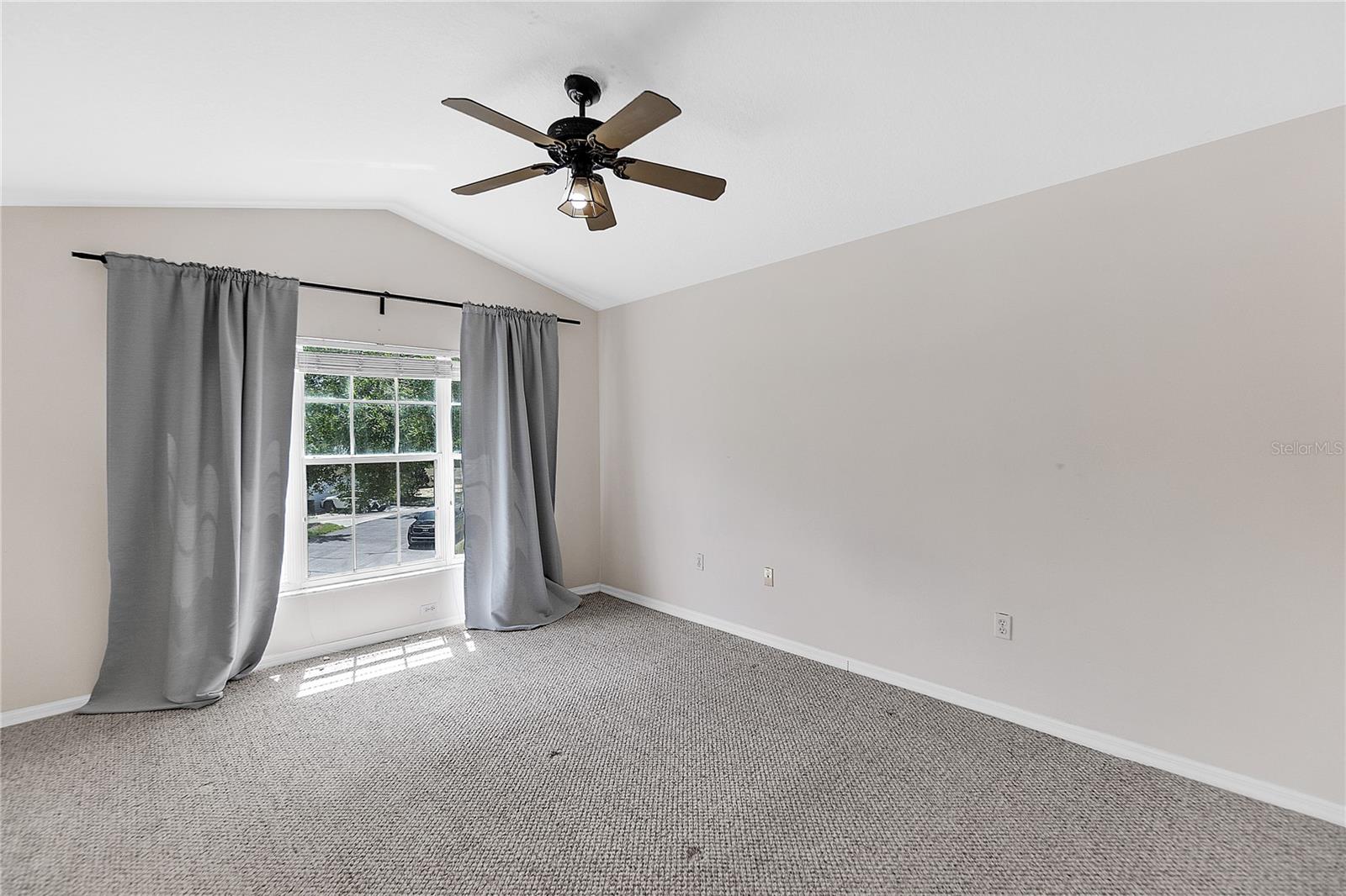 Image 28 of 42 For 6418 Rosefinch Court 103