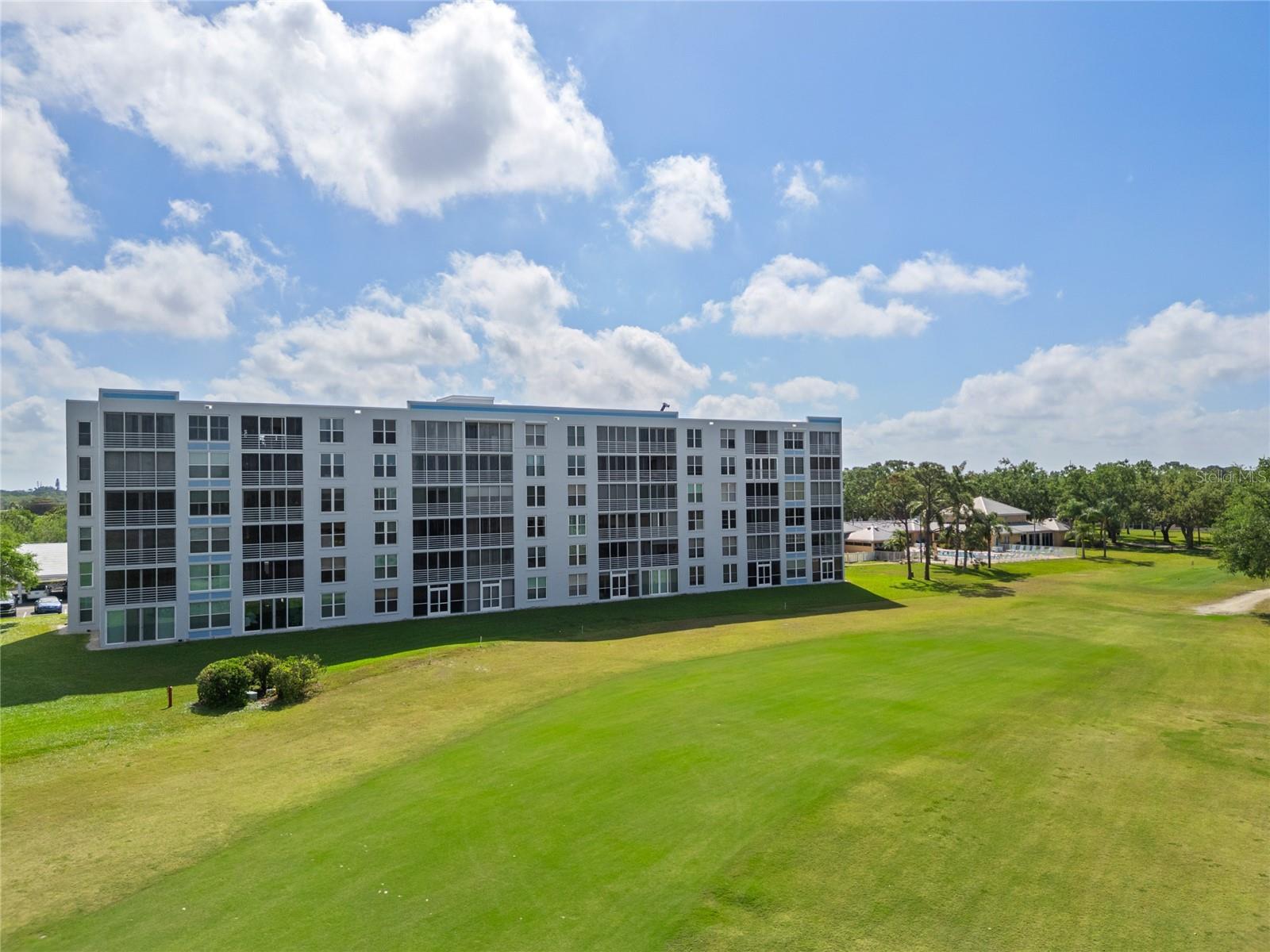 Image 33 of 51 For 3790 Pinebrook Circle 408