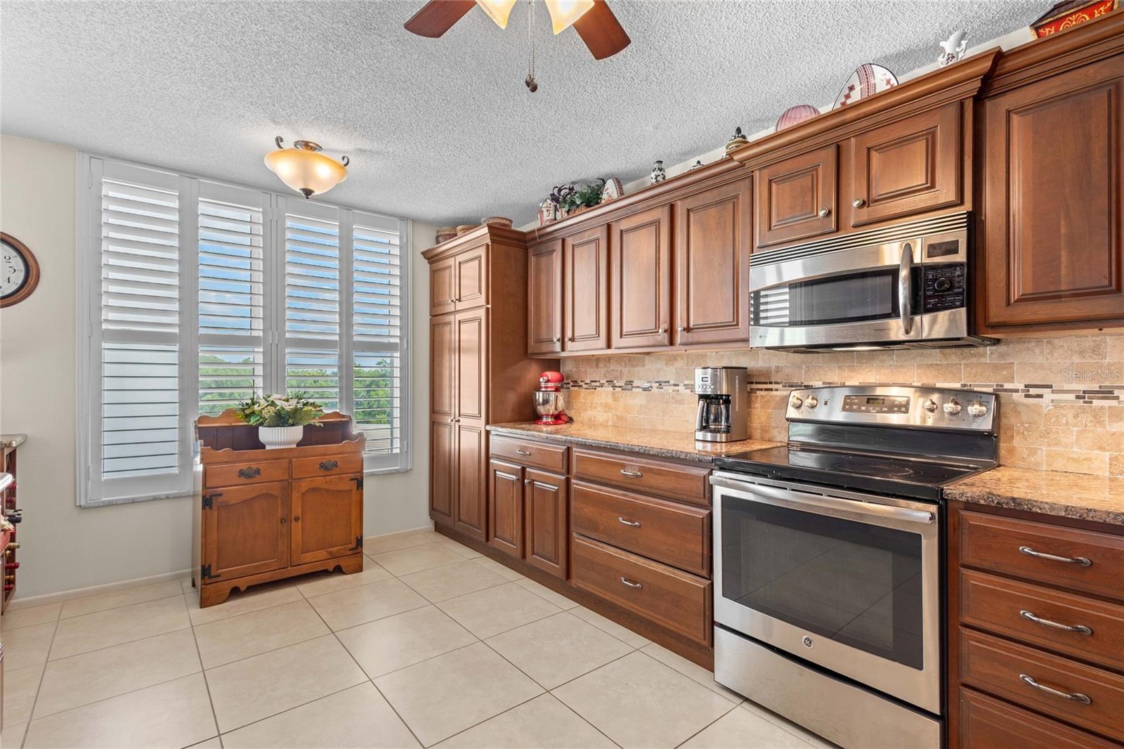 Image 7 of 51 For 3790 Pinebrook Circle 408