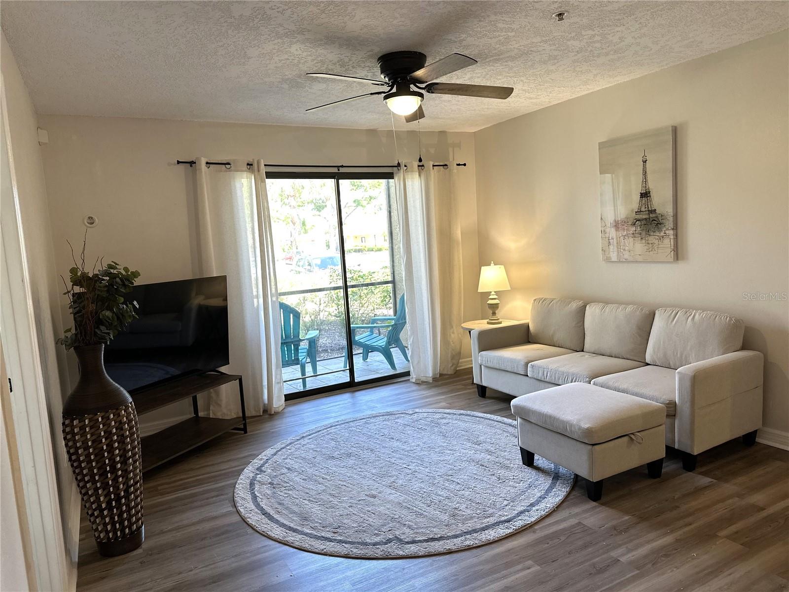 Image 7 of 26 For 4005 Crockers Lake Boulevard 11