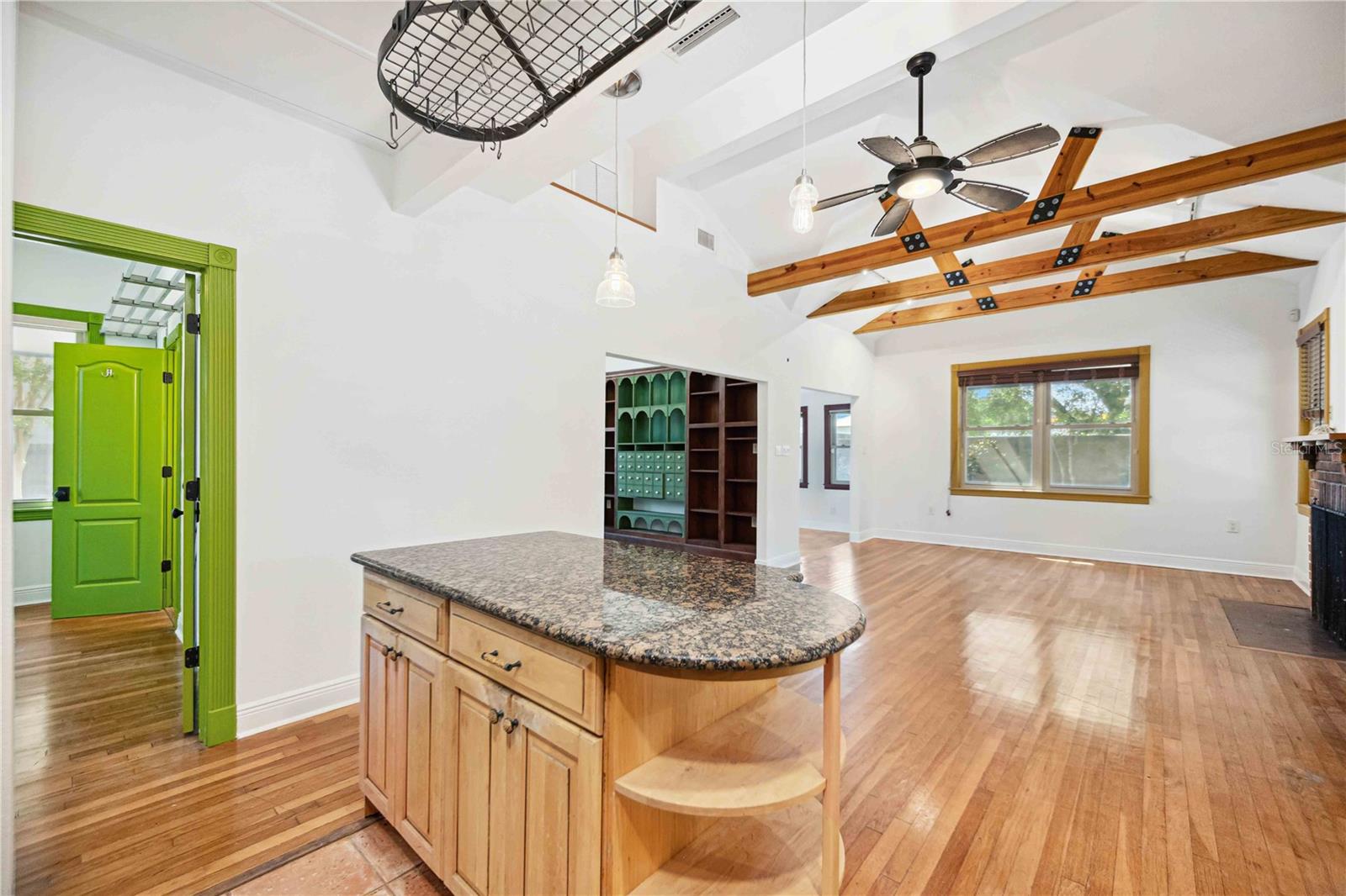 Image 19 of 75 For 1743 8th Street