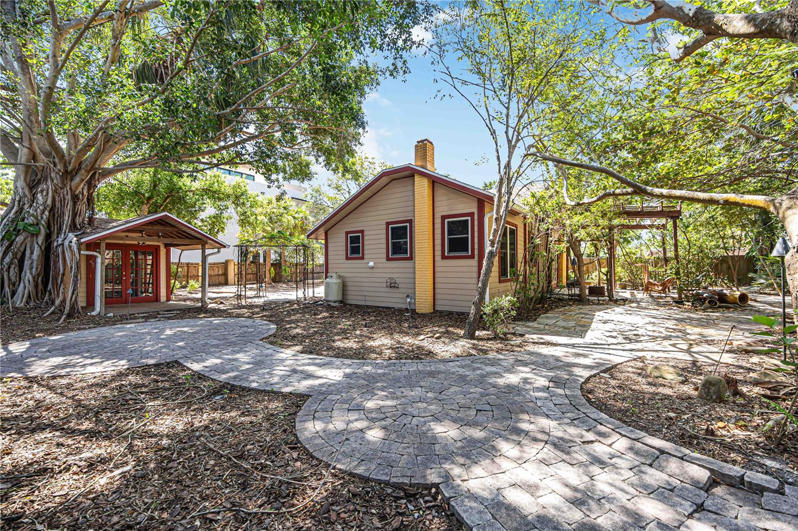 Image 39 of 75 For 1743 8th Street