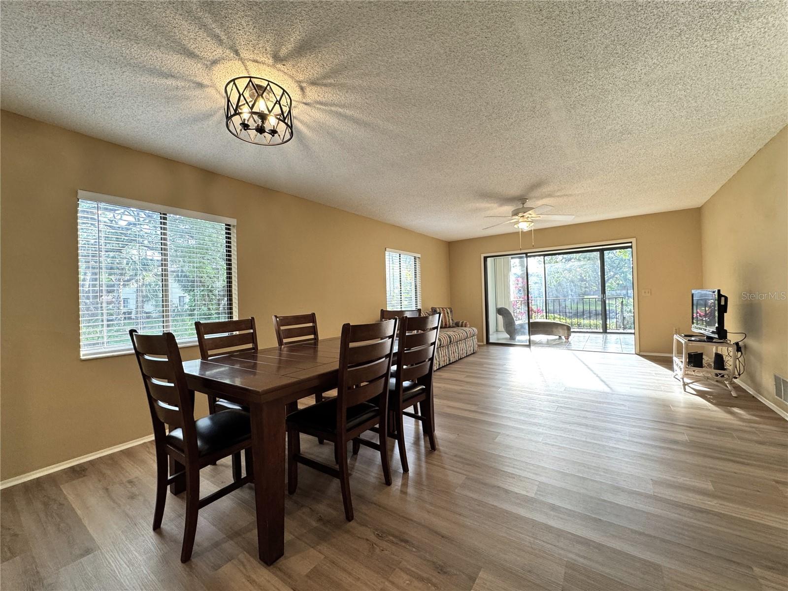 Image 11 of 34 For 6466 Seagull Drive 323
