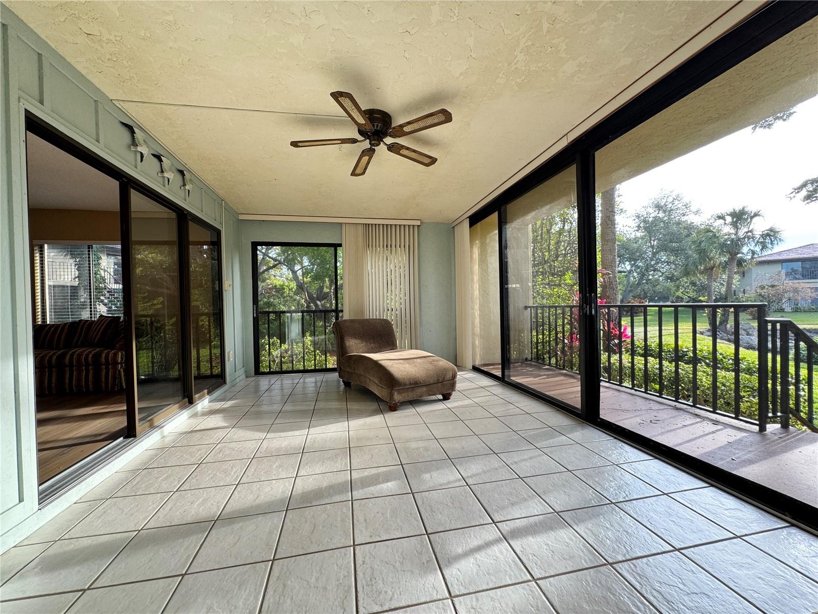 Image 17 of 34 For 6466 Seagull Drive 323