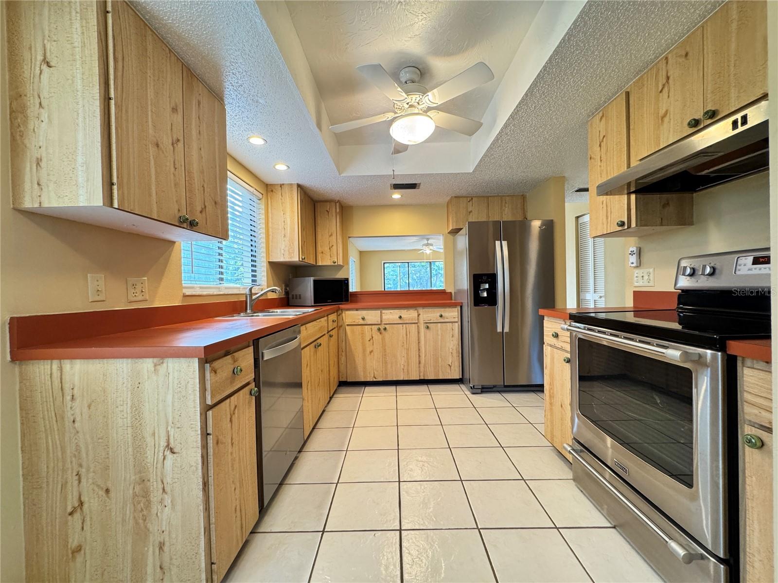 Image 4 of 34 For 6466 Seagull Drive 323