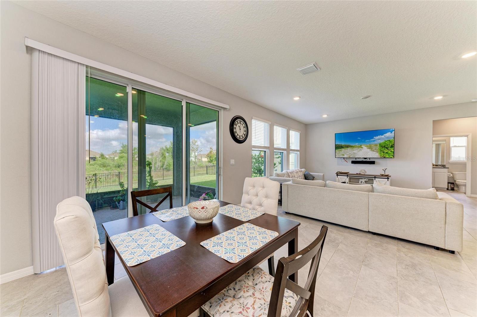 Image 16 of 56 For 17669 Cantarina Cove