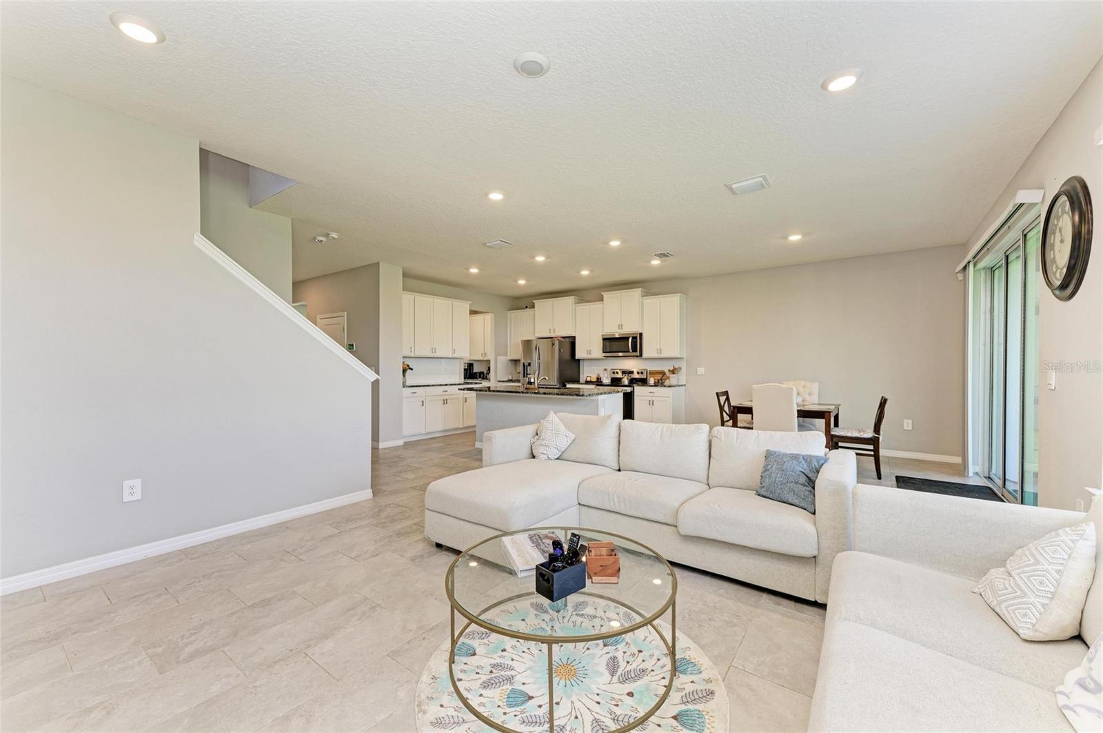 Image 22 of 56 For 17669 Cantarina Cove