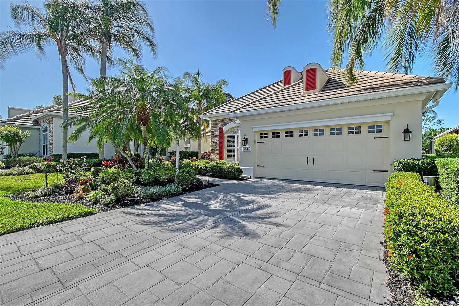 Image 48 of 79 For 6642 Oakland Hills Drive