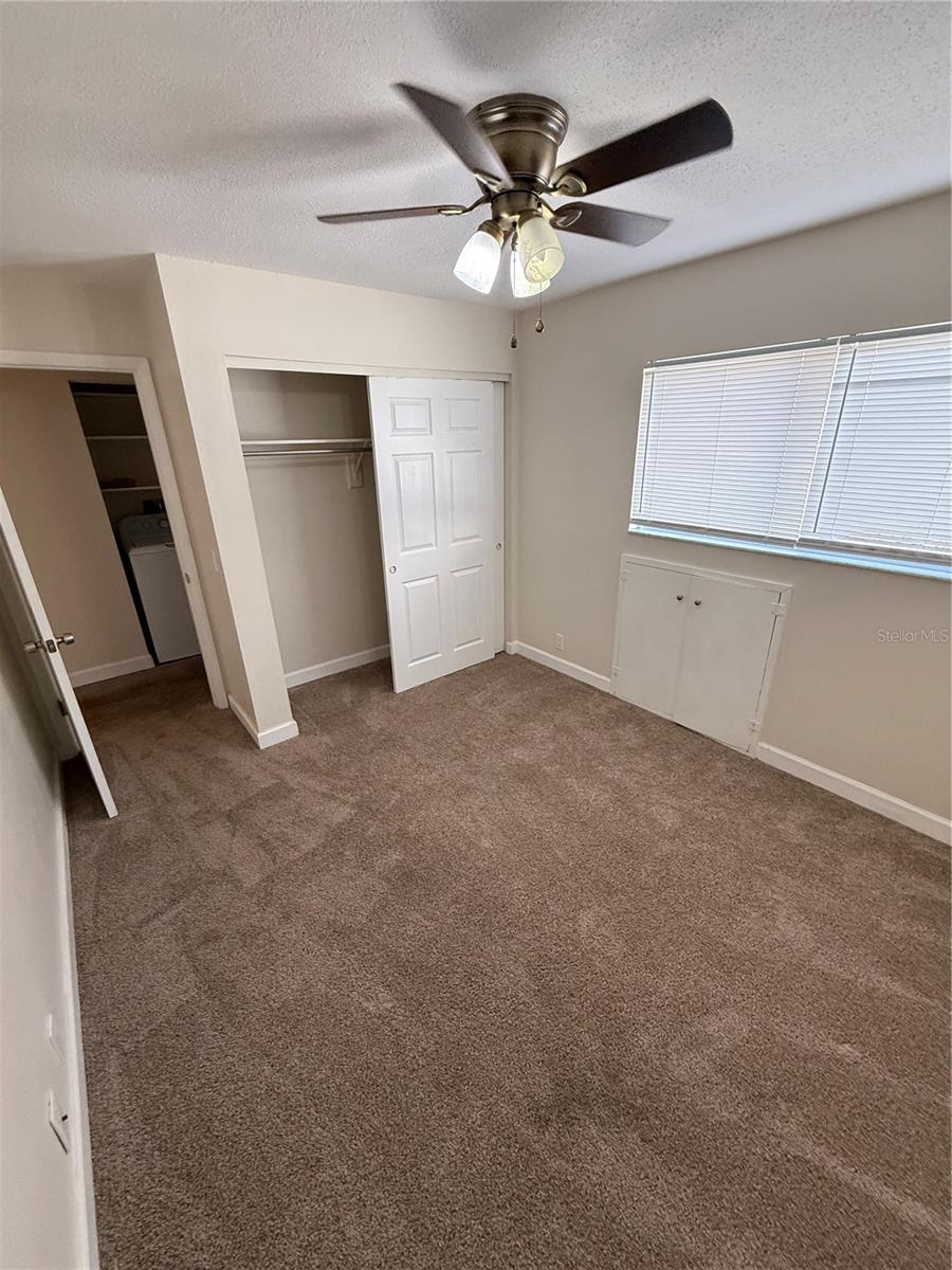Image 13 of 18 For 940 Byron Court 17c