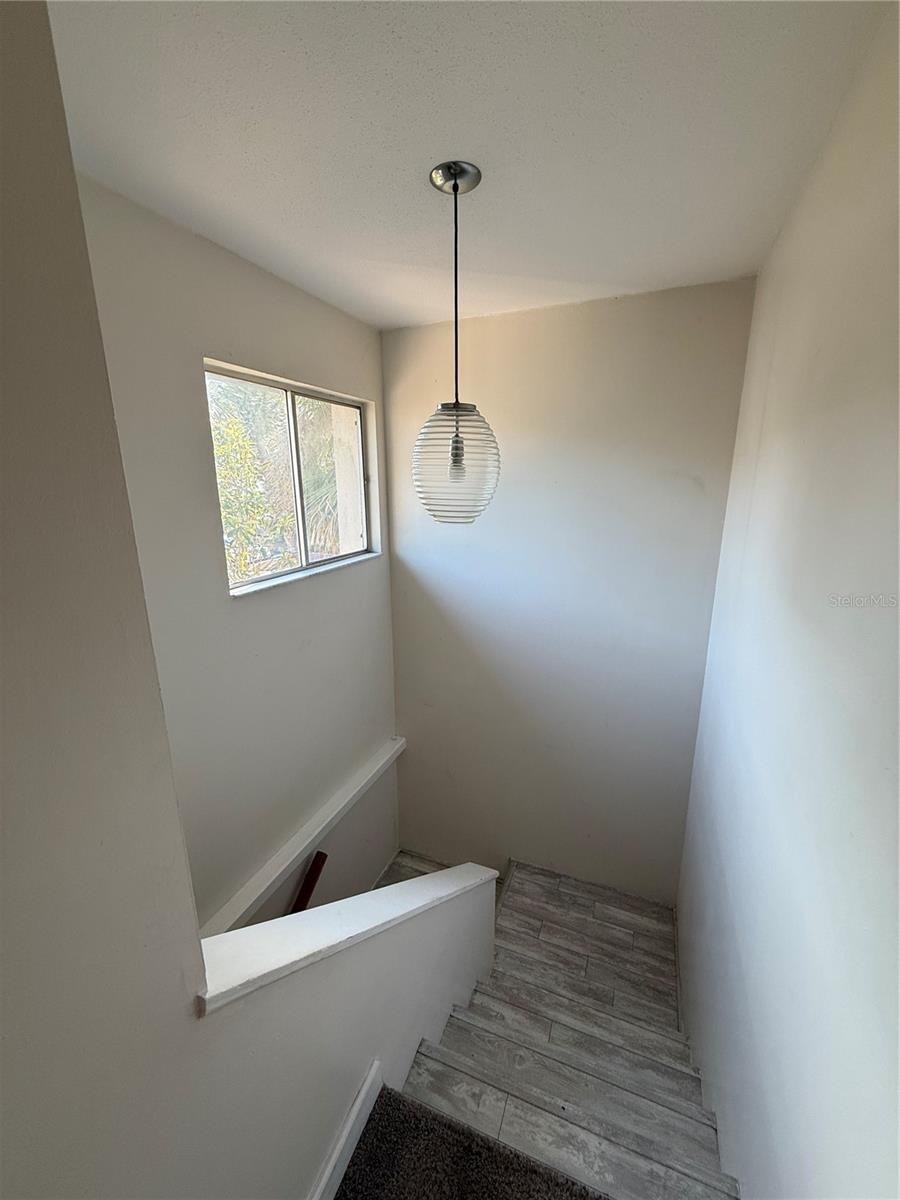 Image 9 of 18 For 940 Byron Court 17c