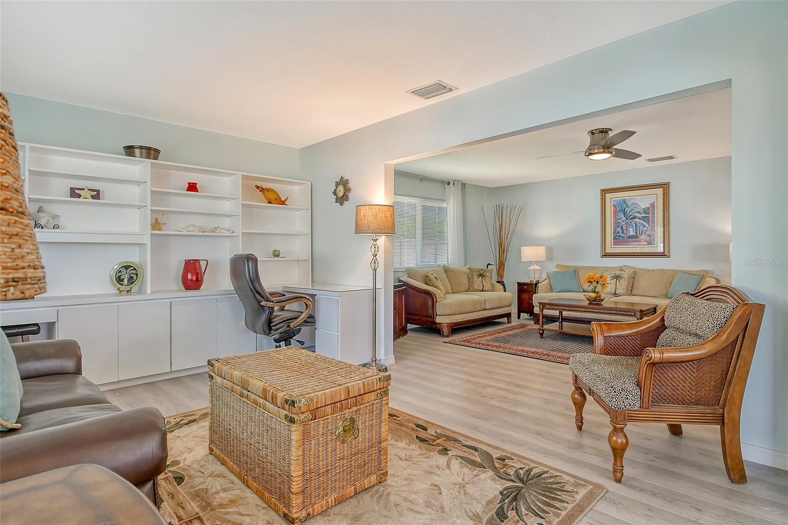 Image 17 of 55 For 2417 Riverbluff Parkway 235
