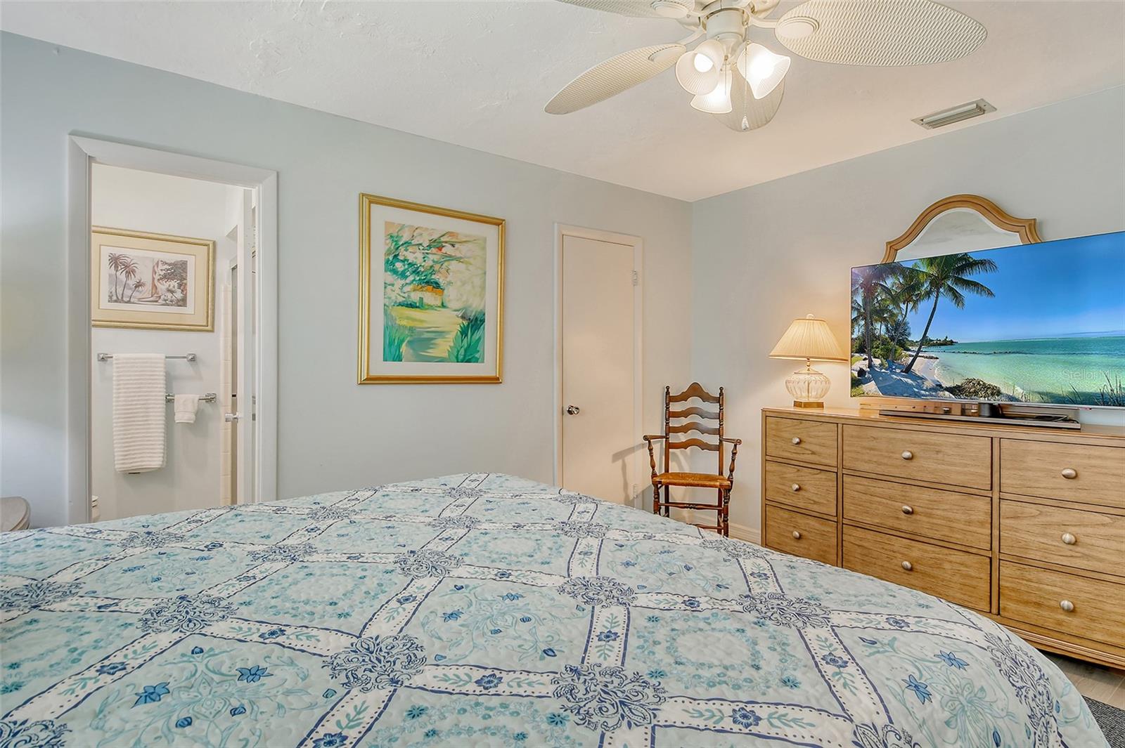 Image 26 of 55 For 2417 Riverbluff Parkway 235