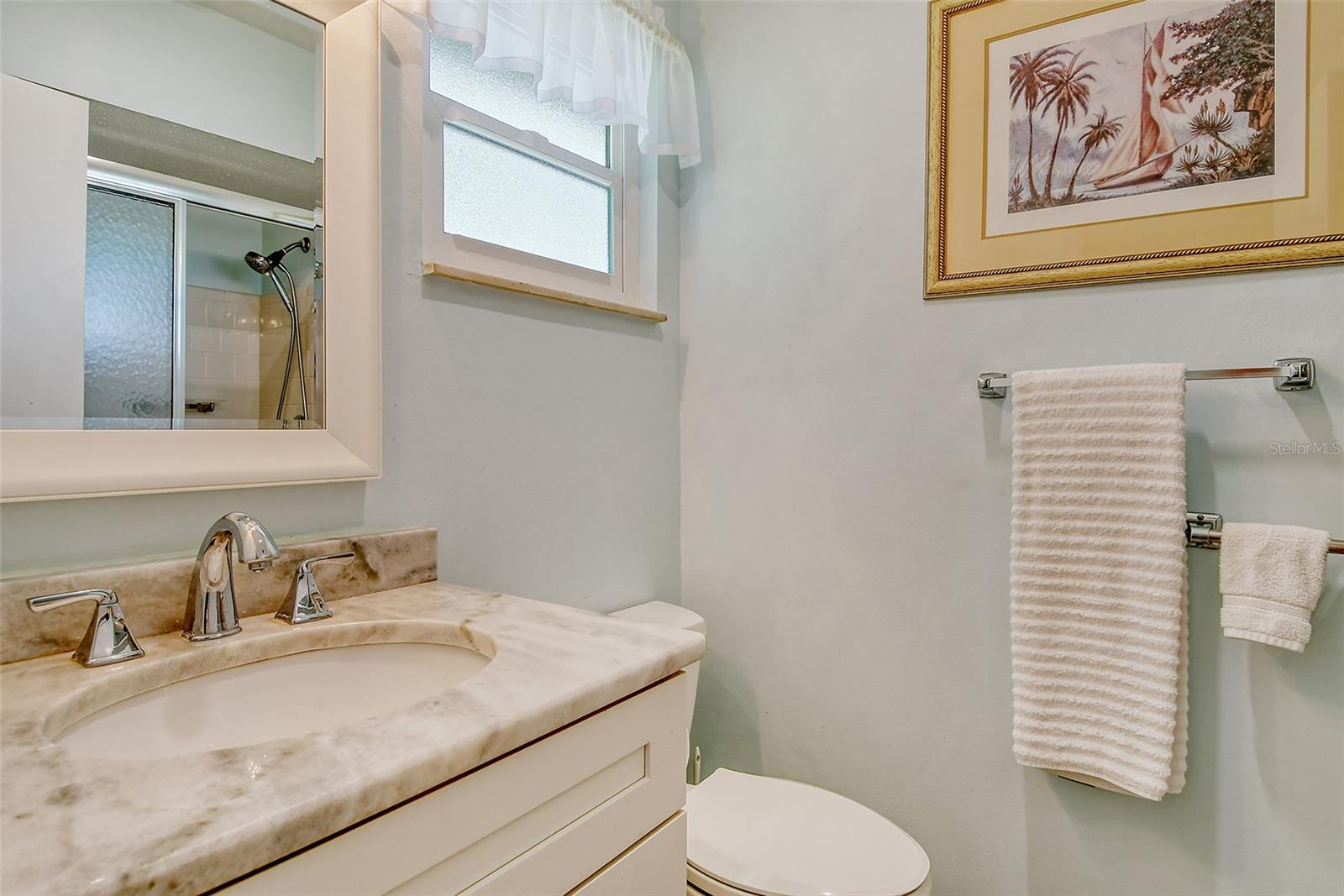 Image 28 of 55 For 2417 Riverbluff Parkway 235