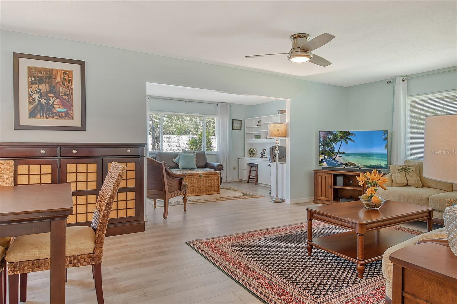 Image 7 of 55 For 2417 Riverbluff Parkway 235