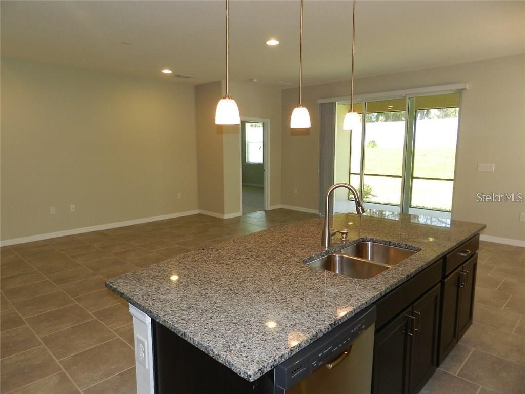 Image 3 of 15 For 2854 Oriole Drive
