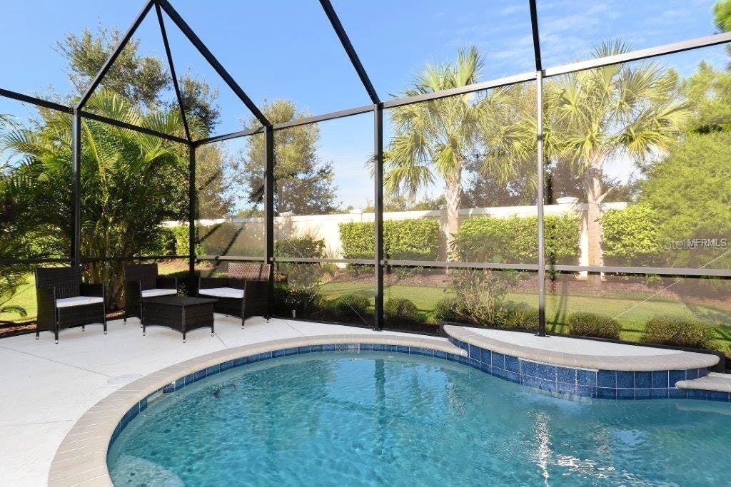 Image 4 of 46 For 7158 Westhill Court