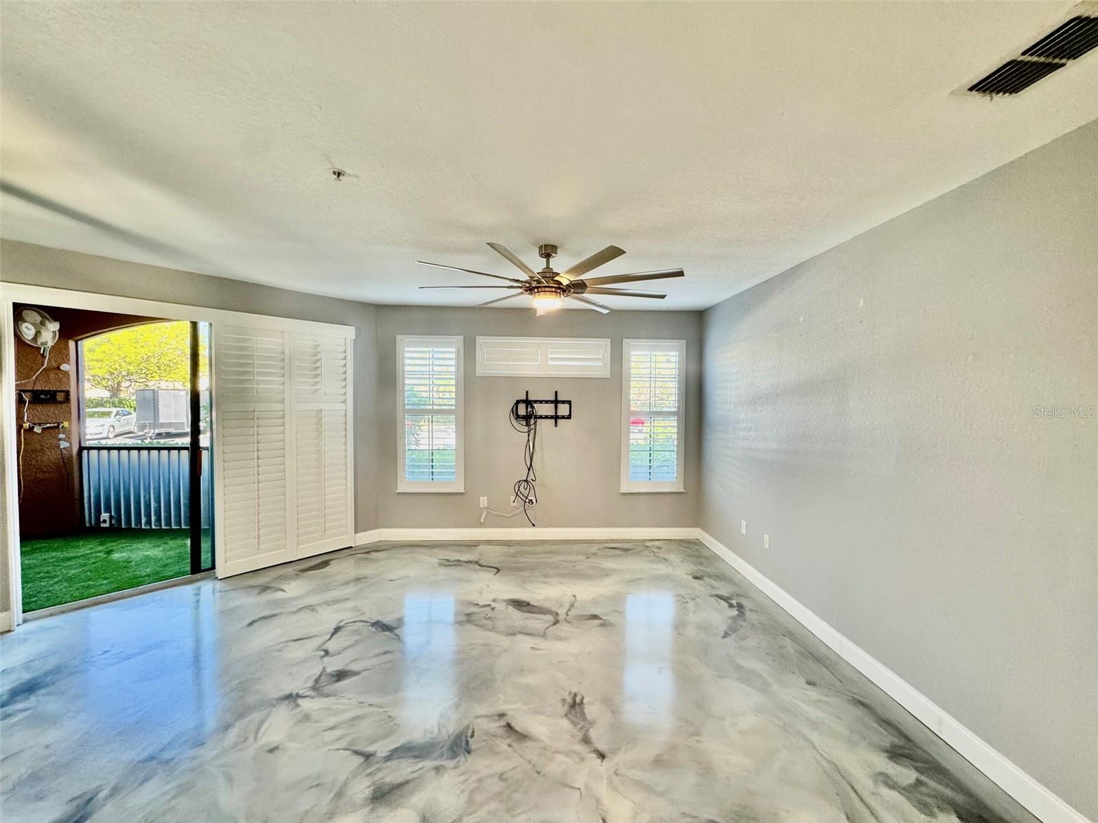 Image 6 of 26 For 8325 38th Street Circle E 107