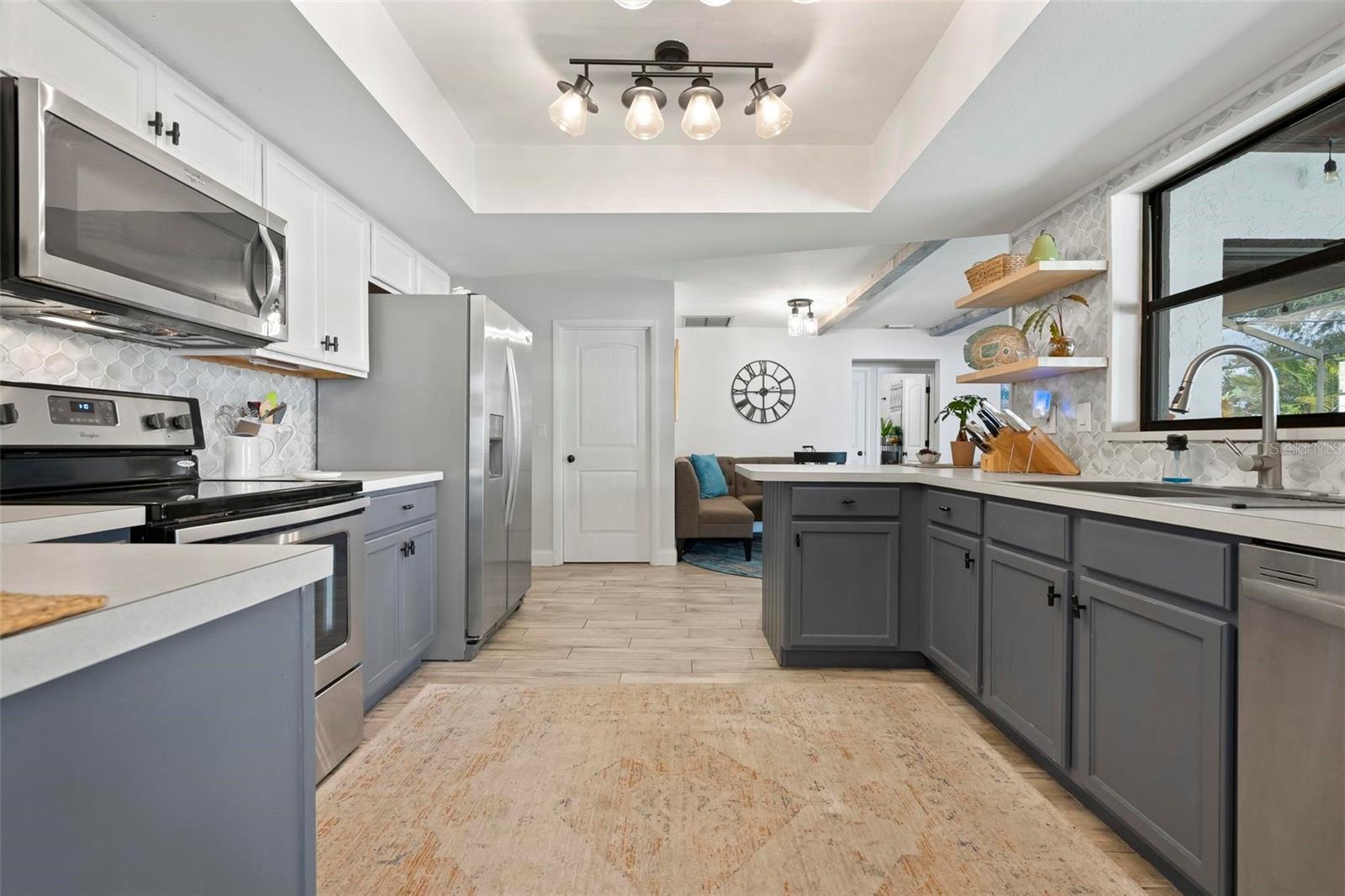 Image 15 of 50 For 6604 23rd Avenue W