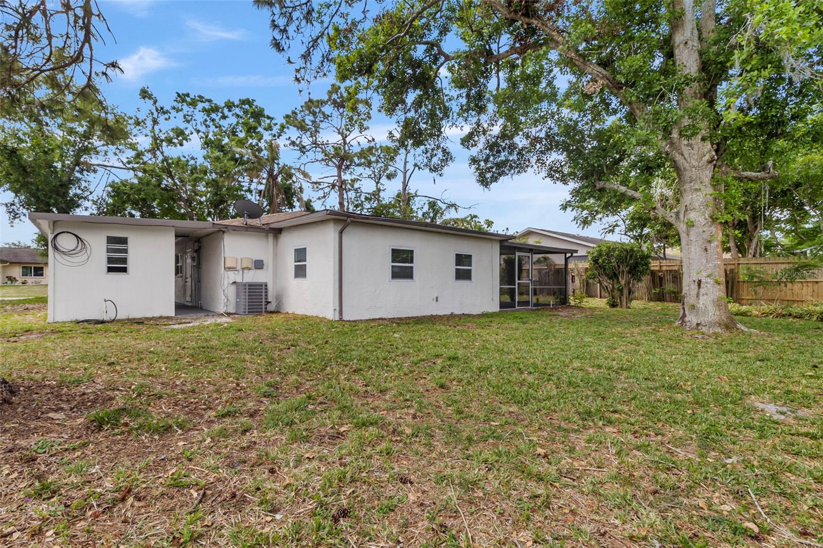 Image 33 of 37 For 4087 Vana Drive