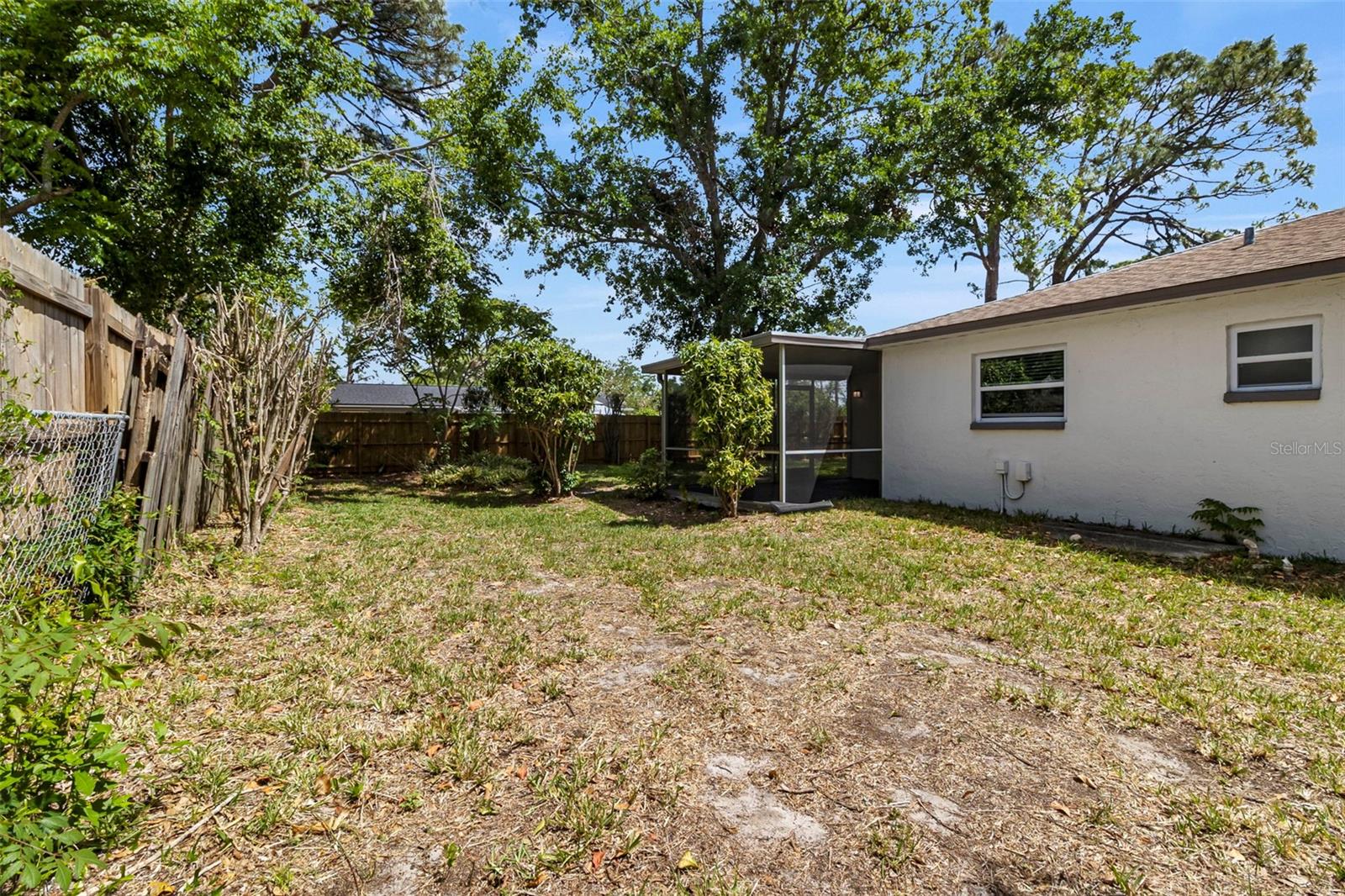 Image 36 of 37 For 4087 Vana Drive