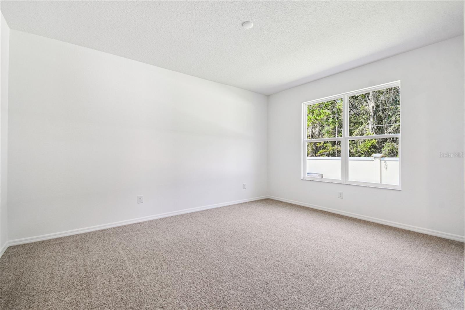 Image 36 of 71 For 19669 Fort King Run