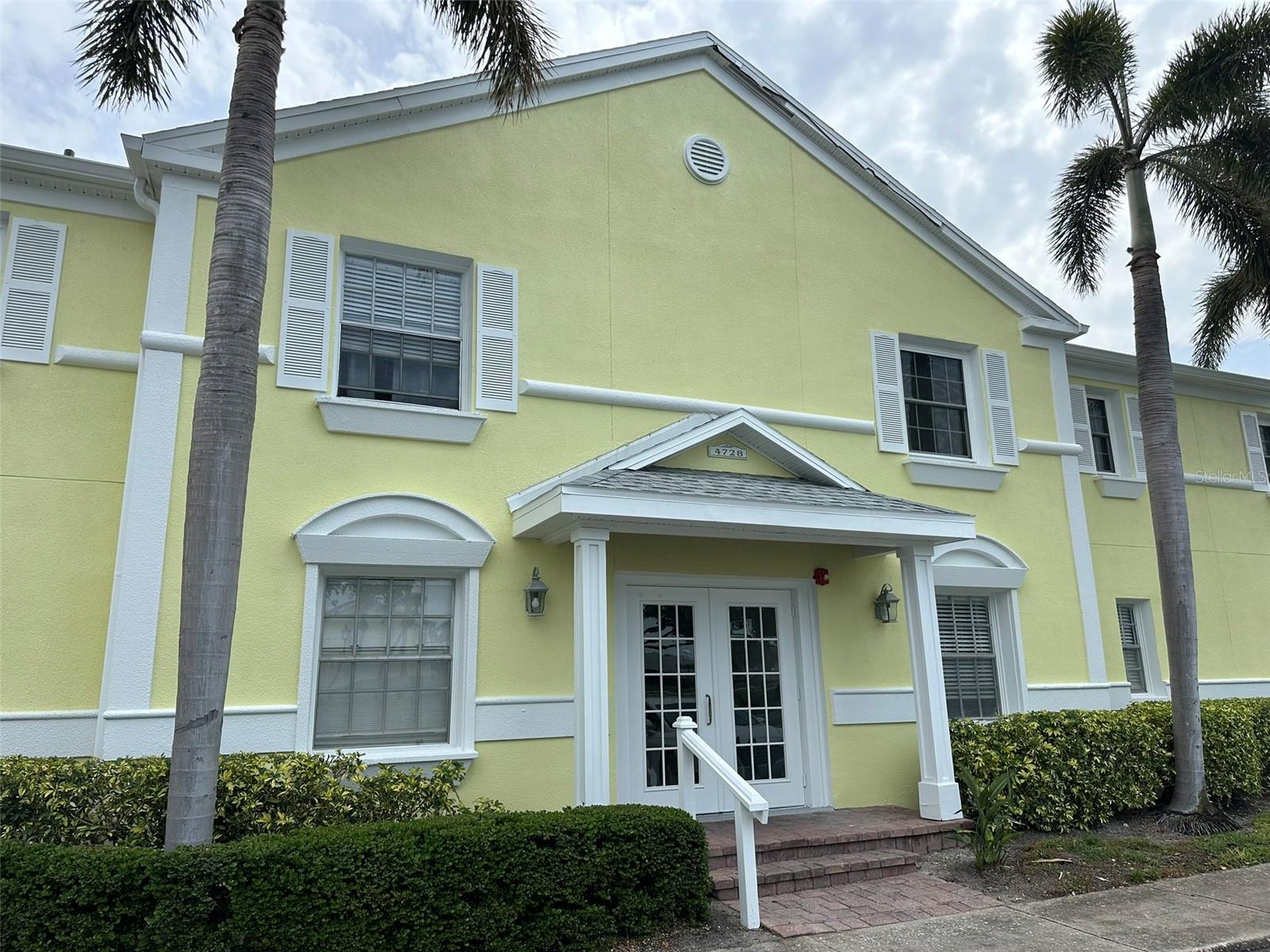 Details for 4728 Beach Drive Se B, ST PETERSBURG, FL 33705