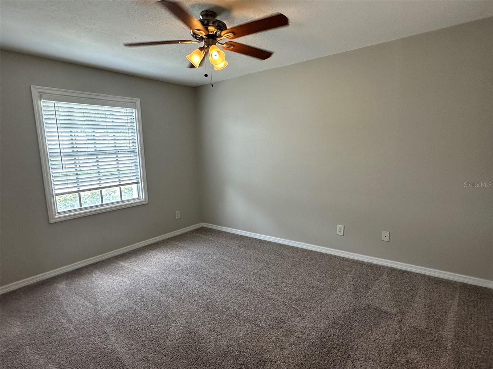Image 9 of 16 For 4728 Beach Drive Se B