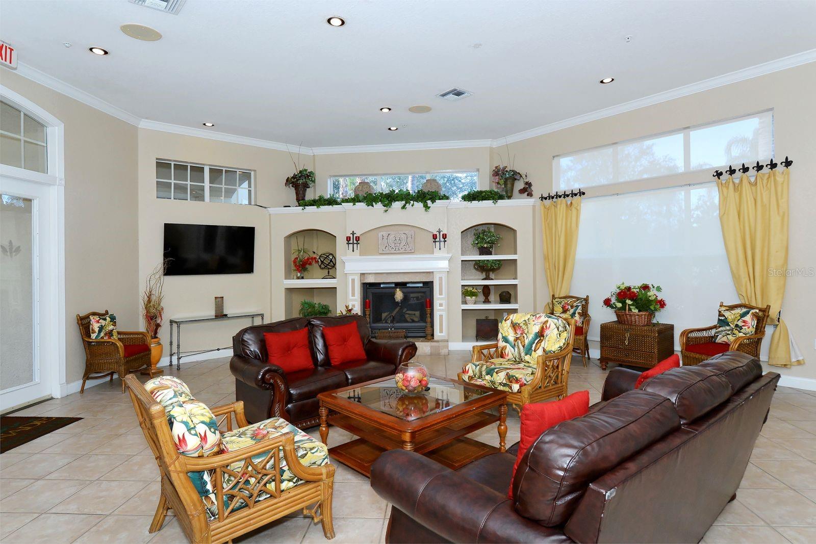 Image 24 of 37 For 5180 Northridge Road 107
