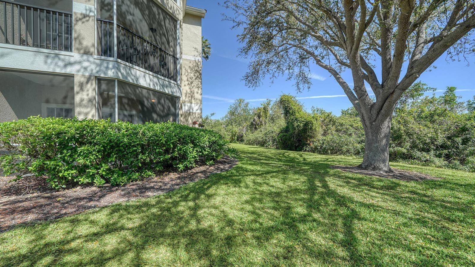 Image 5 of 37 For 5180 Northridge Road 107