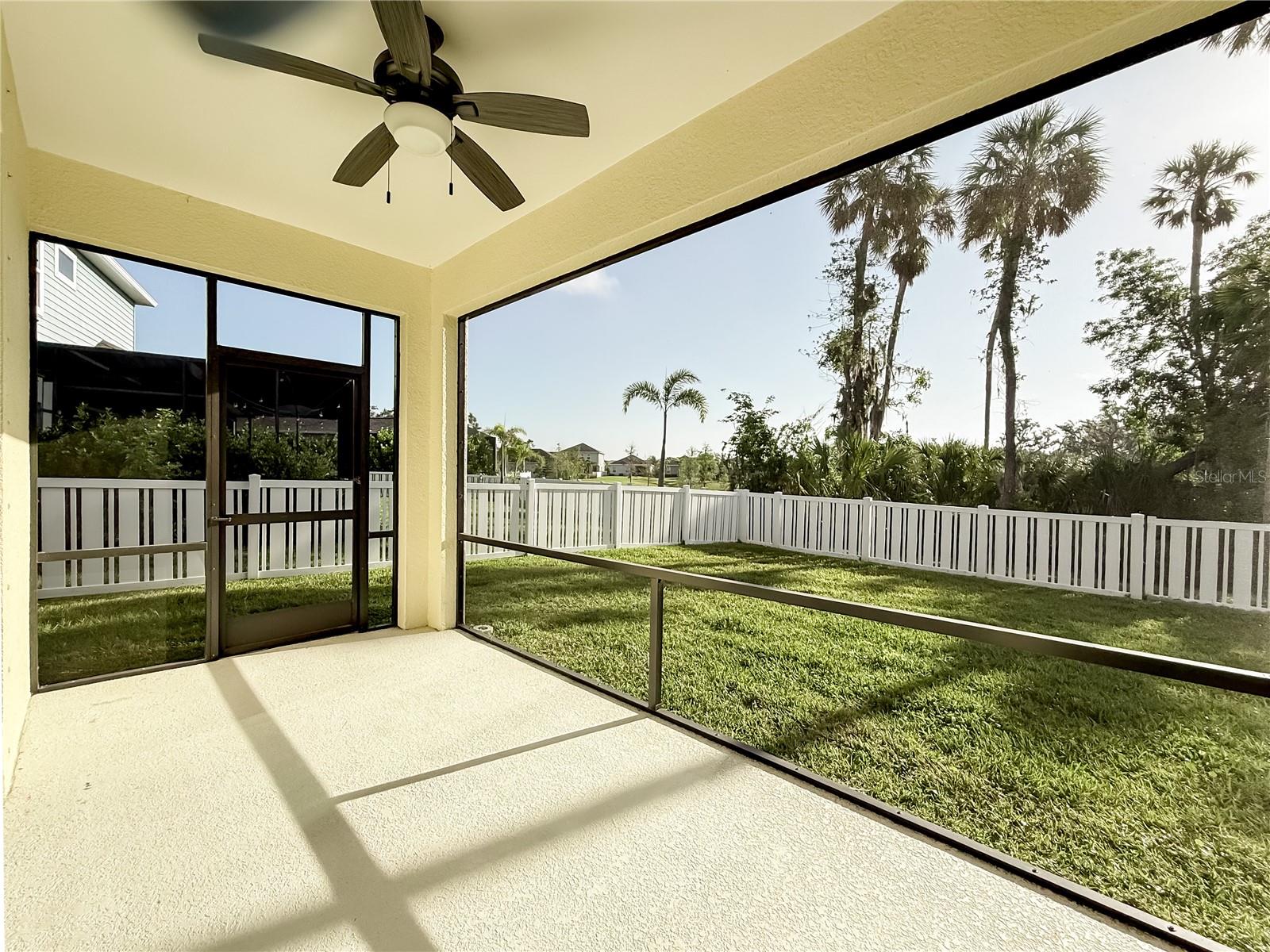 Image 32 of 35 For 3706 Shimmering Oaks Drive