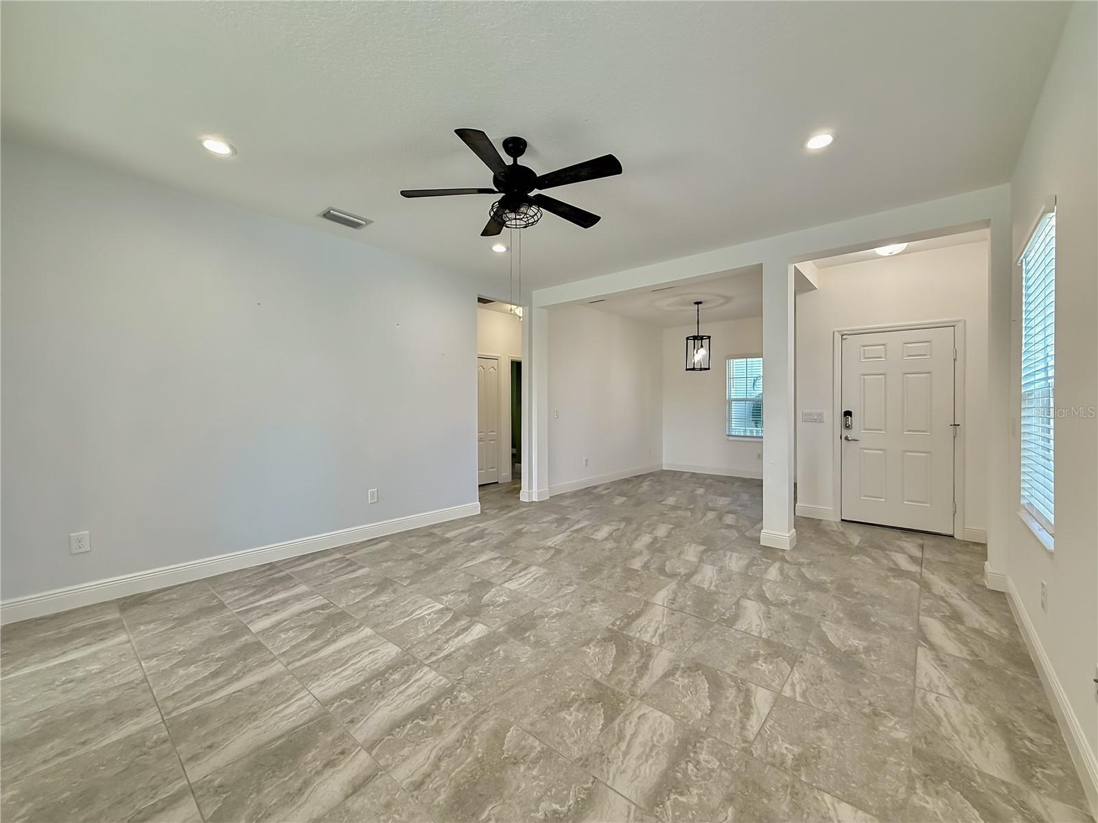 Image 6 of 35 For 3706 Shimmering Oaks Drive