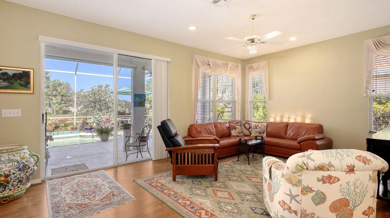 Image 13 of 68 For 5022 46th Street W