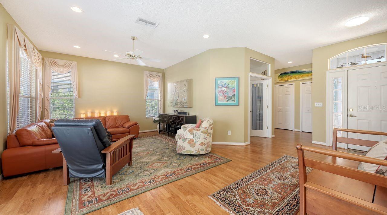 Image 14 of 68 For 5022 46th Street W