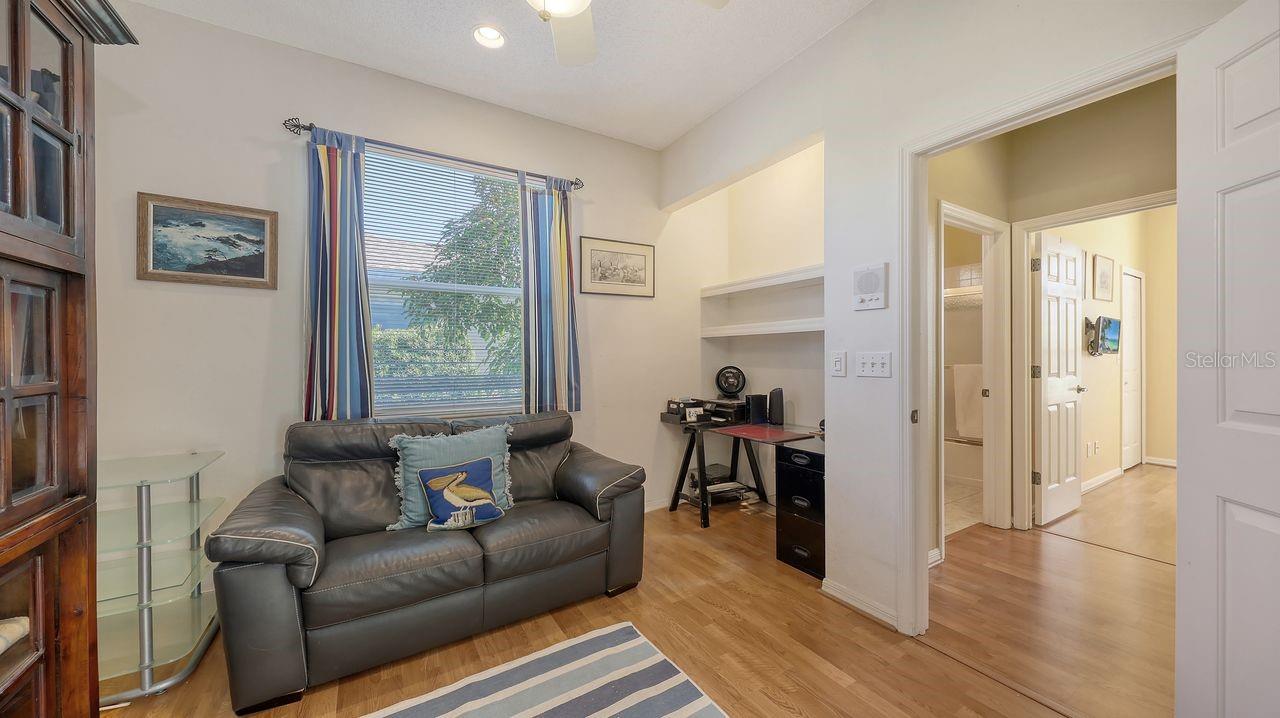 Image 41 of 68 For 5022 46th Street W